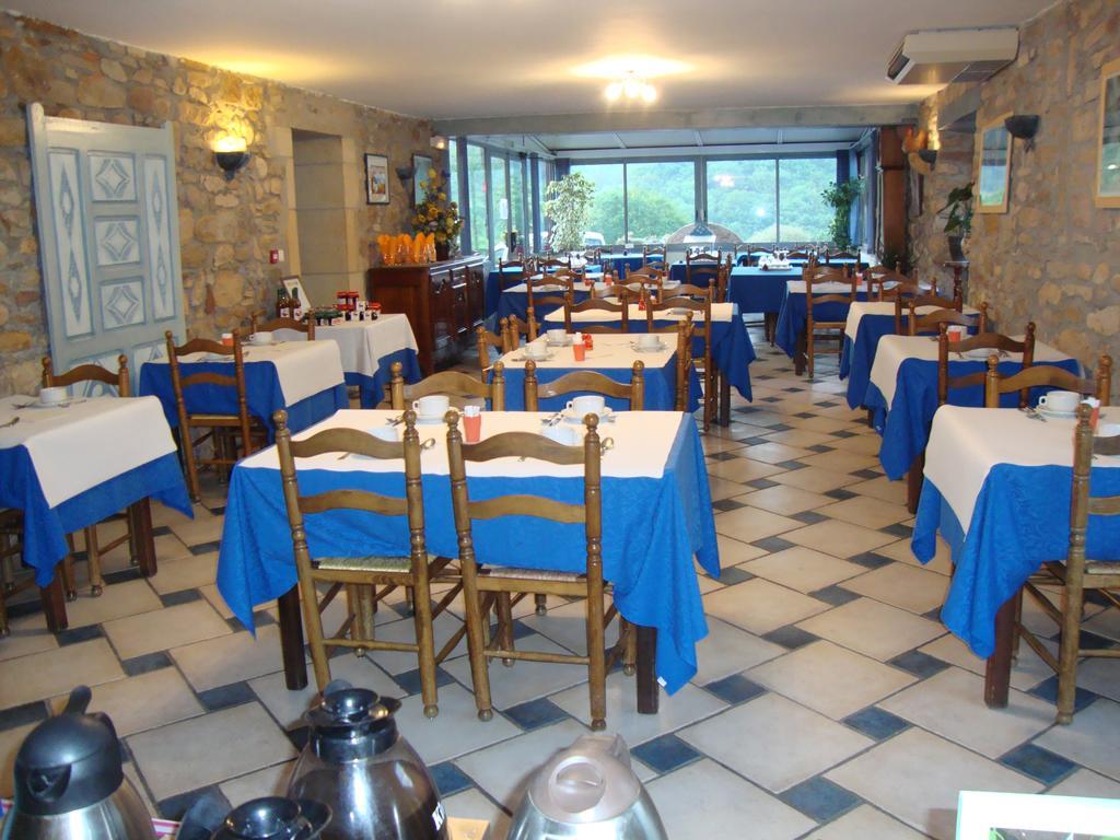 Hotel Pikassaria Sare Dış mekan fotoğraf