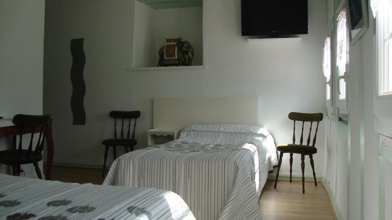 Hotel Pikassaria Sare Oda fotoğraf
